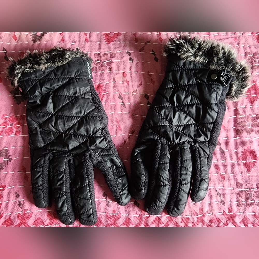 Columbia gloves